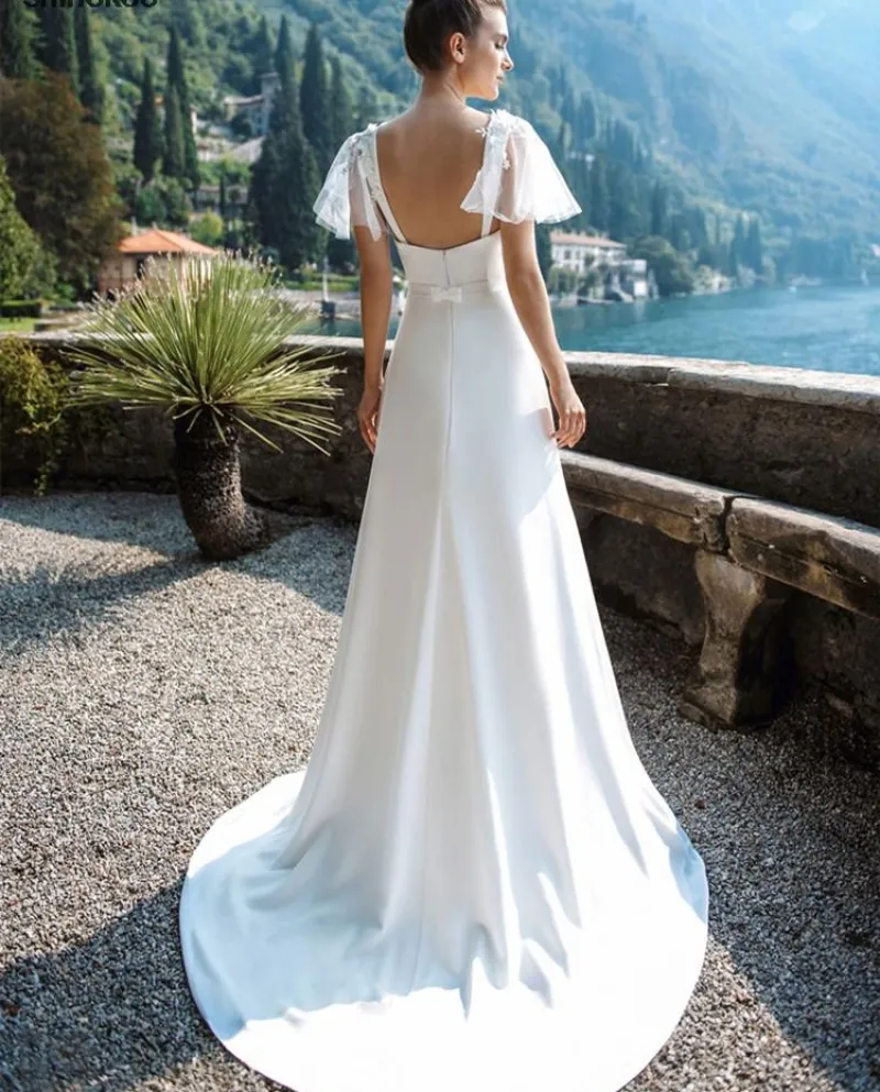 Abiti da sposa con maniche ad aletta 2022 Appliques dellinnamorato Fiocco senza schienale Swe