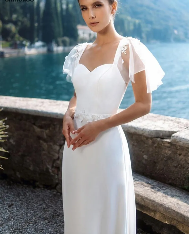 Abiti da sposa con maniche ad aletta 2022 Appliques dellinnamorato Fiocco senza schienale Swe