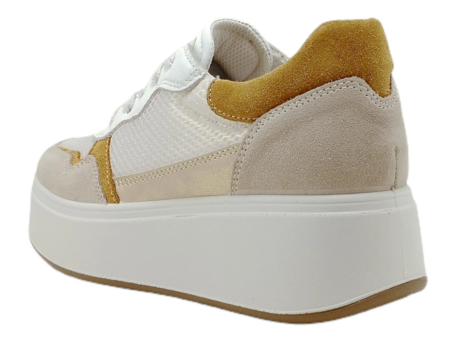   Sneakers Donna IGI&CO: massimo comfort e flessibilità  